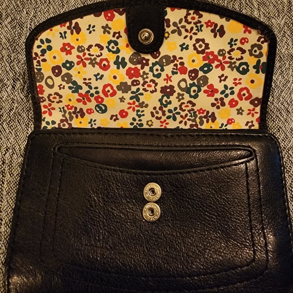 Fossil Tri-Fold Wallet - image 5